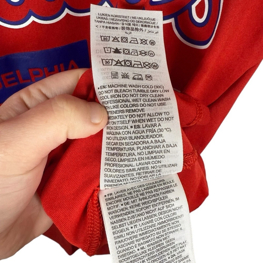 NWT Nike Philadelphia Phillies Nike 2023 Dugout T-Shirt in Red Size S - Picture 9 of 10